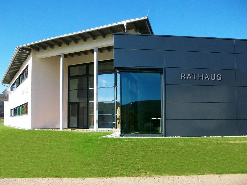 Elektroanlagenbau Schröder Architekten Planer Reparatur Instandhaltung Häuslebauer Hausbesitzer Elektroinstallation EIB Installation Kommunikationstechnik Schaltanlagenbau Sicherheitstechnik Energiemanagement alternative Technologie